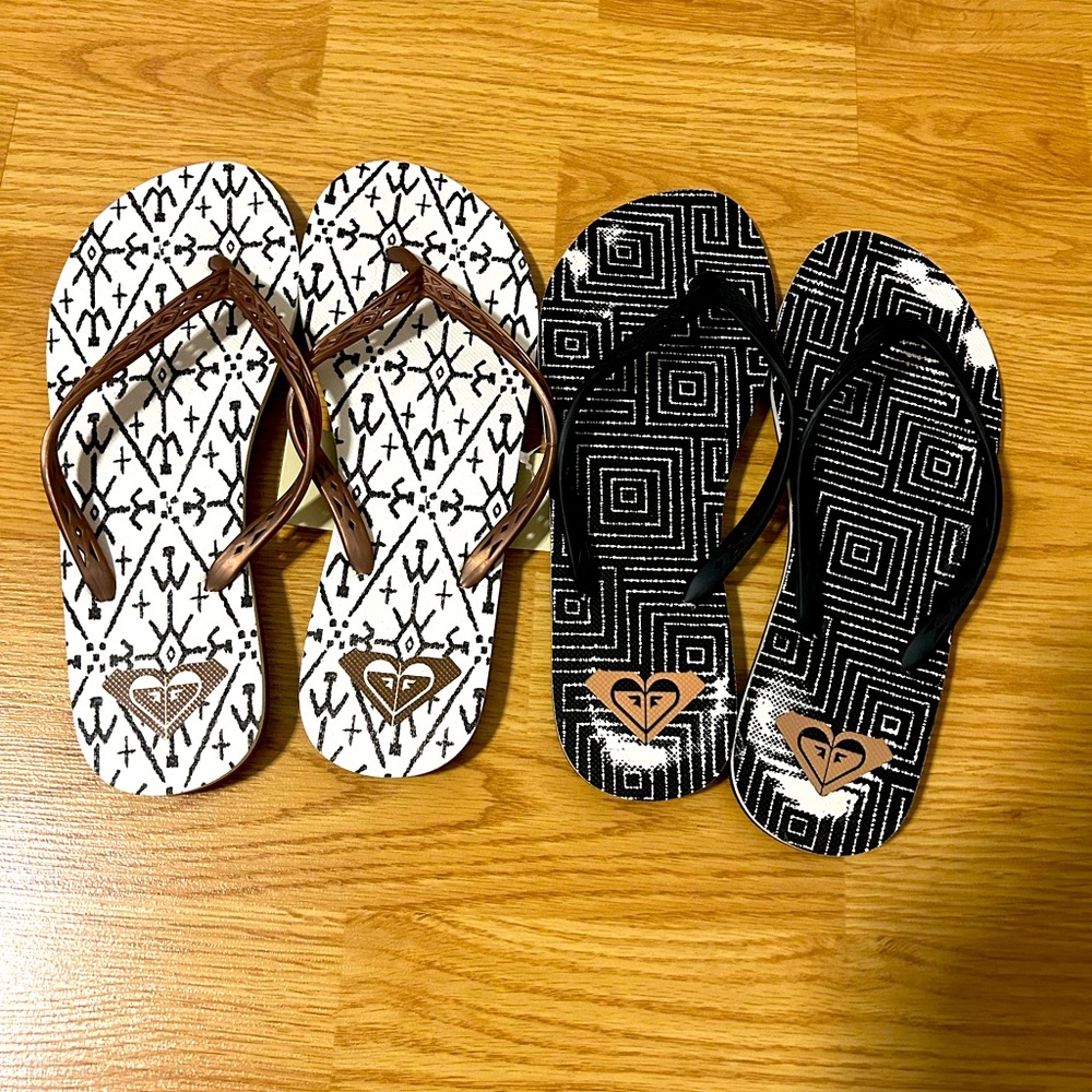 Lot of Roxy flip flops Size 8